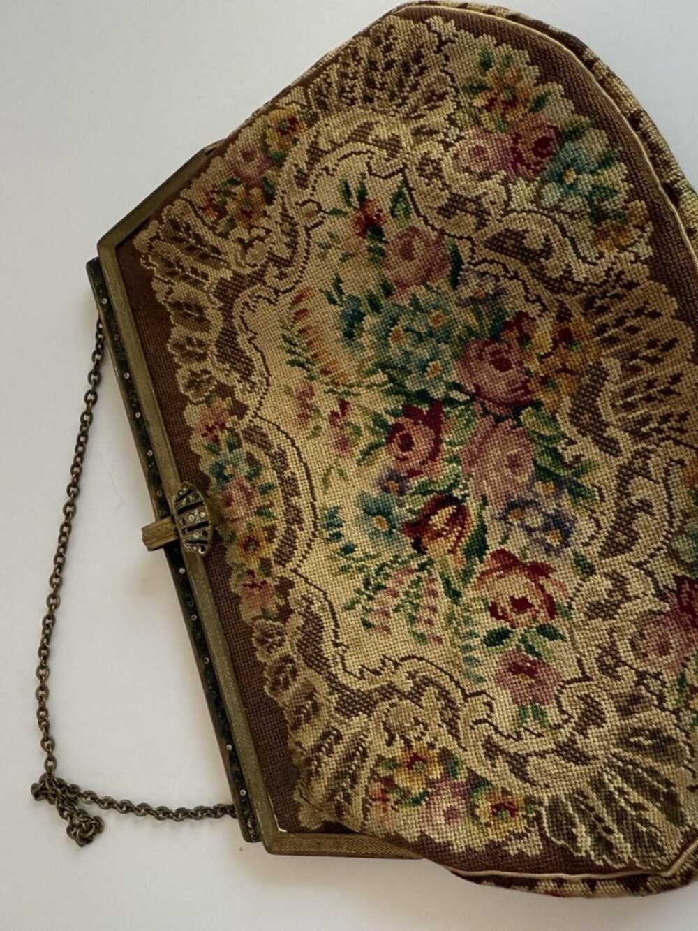 Vintage Petit Point Floral Needlepoint Evening Purse Brass Frame Strap (4L60O9)